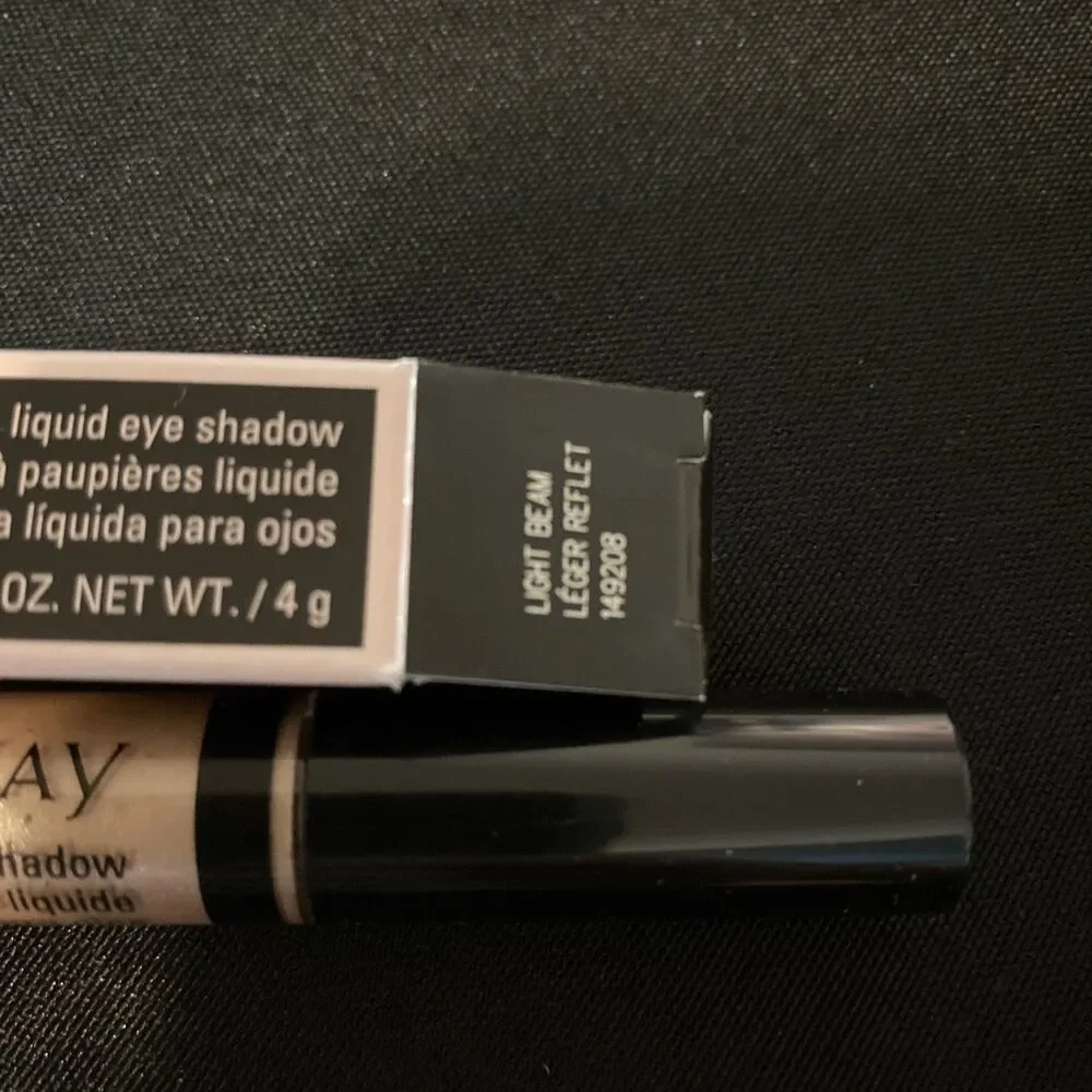 Mary Kay Liquid Eye Shadow Light Beam